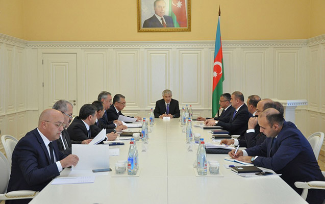 nazirler-kabinetinde-qacqin-ve-mecburi-kockunlerle-bagli-iclas-olub