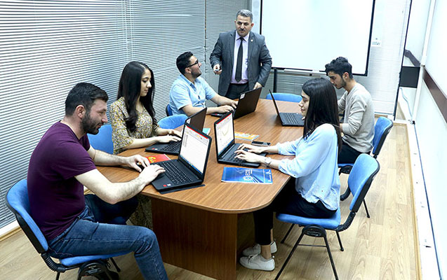 azerbaycan-universitetinin-telebeleri-beynelxalq-dil-sertifikati-alacaq
