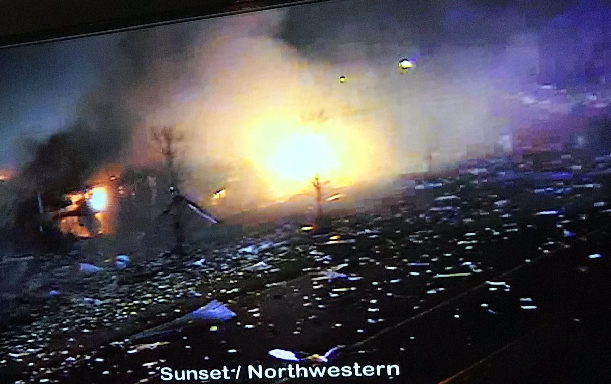 abs-da-zavodda-partlayis-yaralilar-var