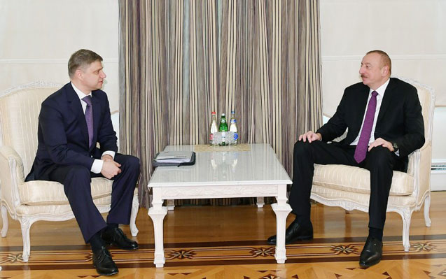 prezident-belozyorovu-qebul-edib