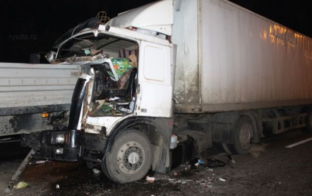 yuk-masini-qeza-toretdi-tixac-var