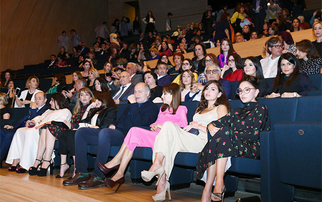 mehriban-eliyeva-azerbaycana-sevgi-ile-konsertinde