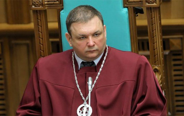 konstitusiya-mehkemesi-oz-sedrini-isden-cixardi