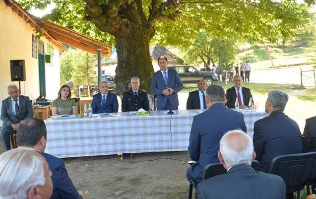 icra-bascisi-dag-kendlerinin-sakinleri-ile-gorusub