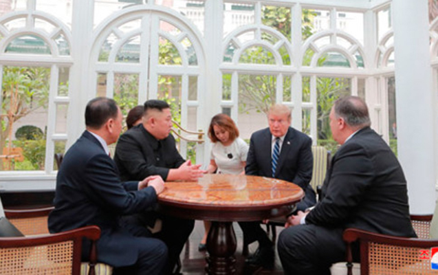 kxdr-lideri-trampla-gorusden-sonra-5-diplomati-edam-etdirib