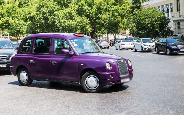 bakida-london-taxisinde-bicaqlanma