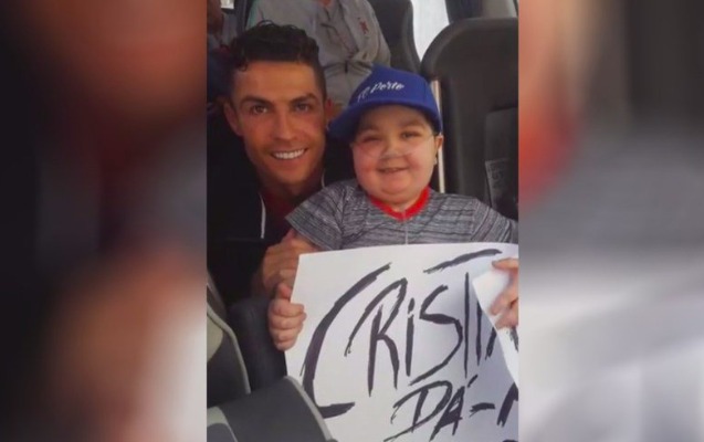 ronaldo-leykemiyali-usagin-arzusunu-yerine-yetirdi