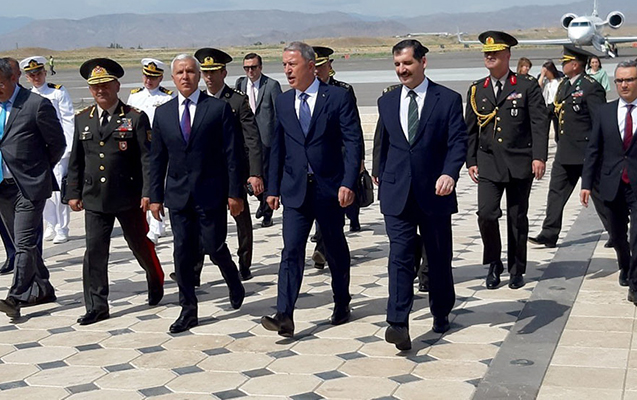 hulusi-akar-naxcivana-geldi