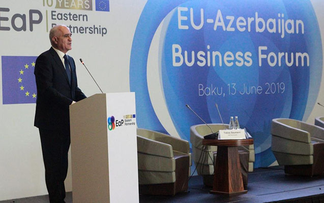 ai-olkeleri-azerbaycan-iqtisadiyyatina-336-mlrd-investisiya-yatirib