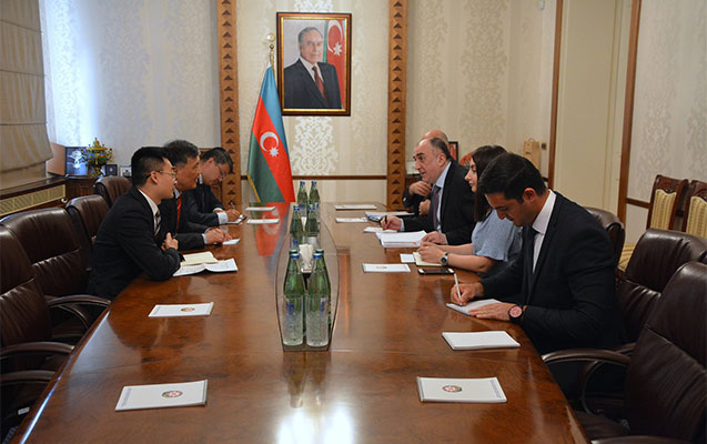 cin-sefirinin-diplomatik-fealiyyeti-basa-catib