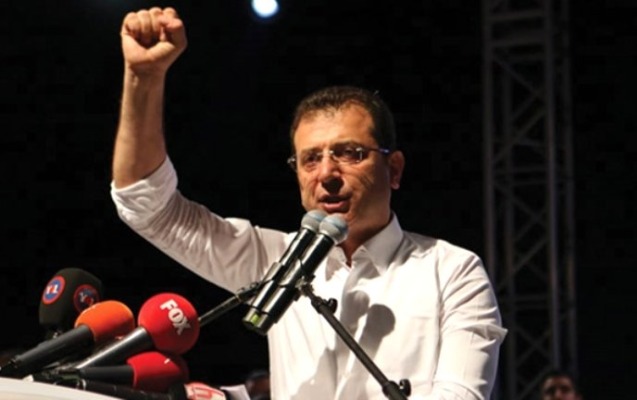 imamoglu-xalqin-qarsisina-cixdi