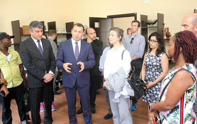 bvf-nin-numayende-heyetleri-temiz-seherde-olublar