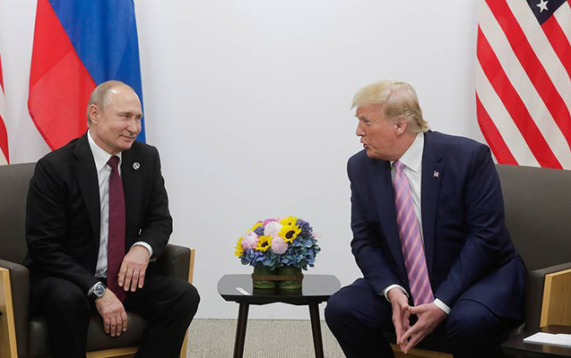 tramp-putinle-zarafatlasdi