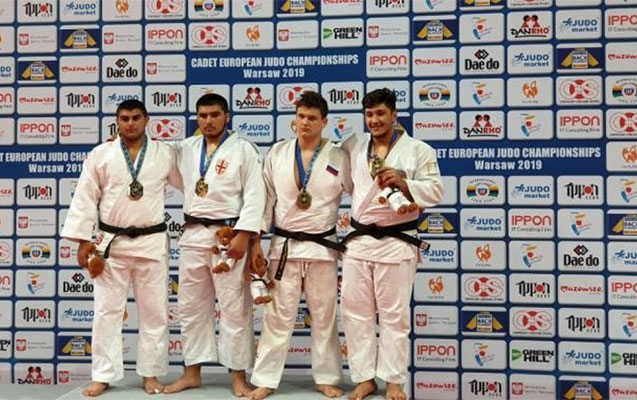cudocularimiz-avropa-birinciliyini-1-qizil-3-burunc-medalla-basa-vurublar