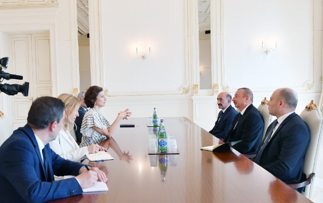 ilham-eliyev-unesko-nun-bas-direktorunu-qebul-edib