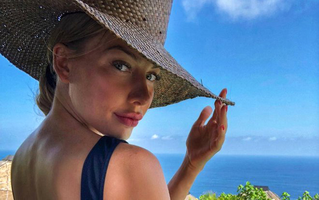 varli-er-axtaran-qizlar-ucun-mekteb-acildi