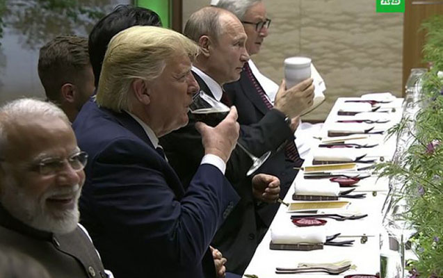 g20de-dunya-liderleri-serab-icdi-putin-ise-cay