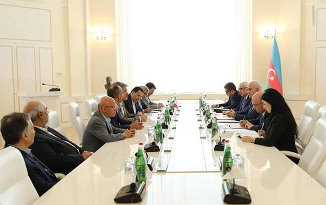 sahin-mustafayev-iranli-deputatlarla-gorusdu