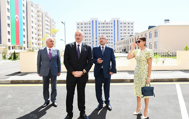 prezidentle-xanimi-yeni-kompleksin-acilisinda