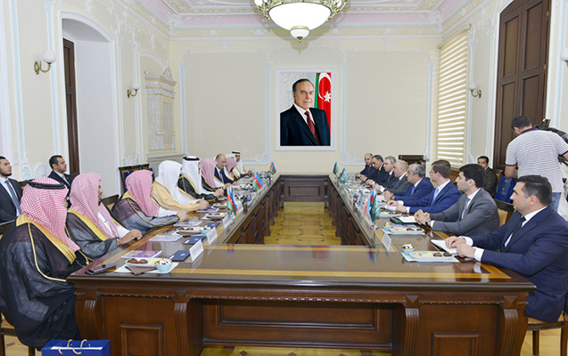 bas-prokuror-seudiyye-erebistani-kralliginin-edliyye-nazirini-qebul-etdi