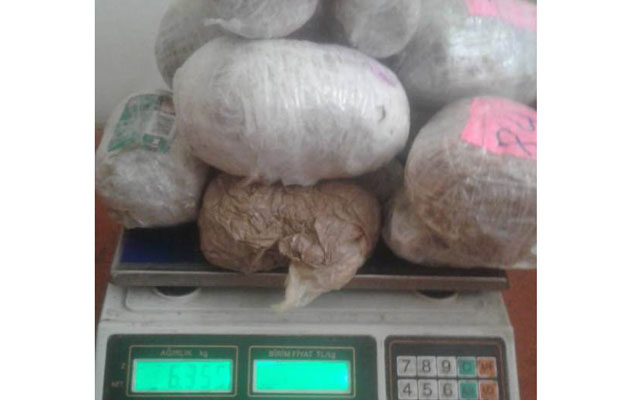 serhedde-19-kq-narkotik-askarlandi