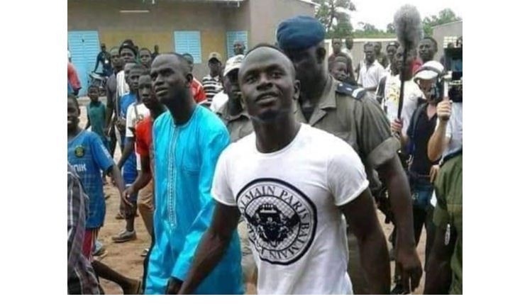 doguldugu-kendde-mekteb-xestexana-tikdirir