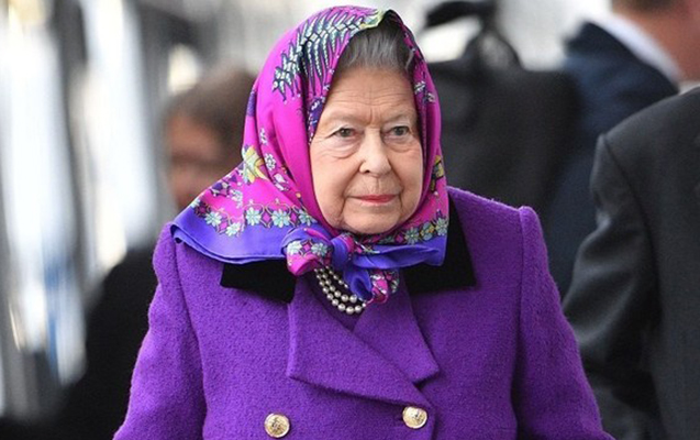 ii-yelizavetanin-moskvada-4-menzilinin-oldugu-uze-cixdi