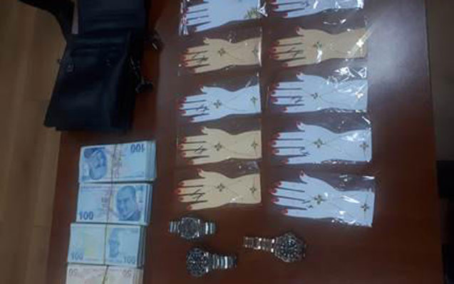 qanunsuz-yolla-olkeye-rolex-getirdi