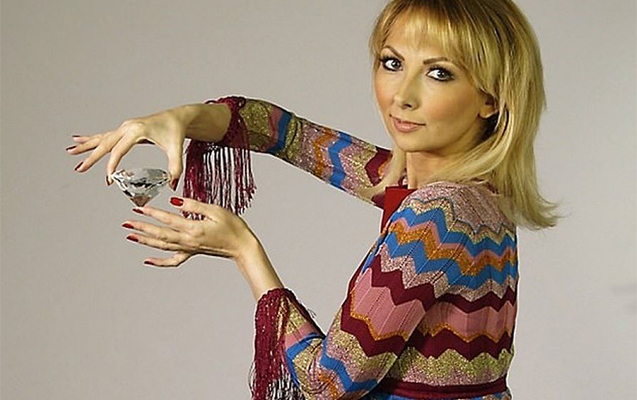 taninmis-model-ellerini-25-milyon-dollara-sigortaladir