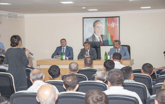 abdin-ferzeliyevin-novbeti-seyyar-qebulu
