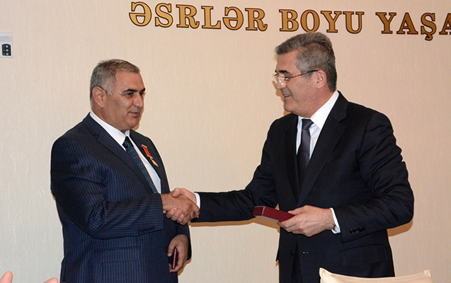 suleyman-mikayilov-iclas-kecirdi