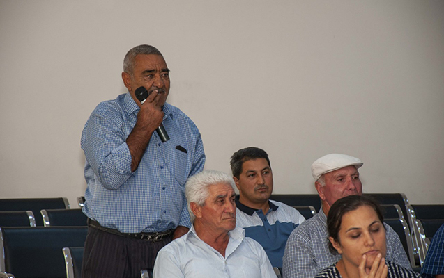 abdin-ferzeliyev-vetendaslari-qebul-etdi