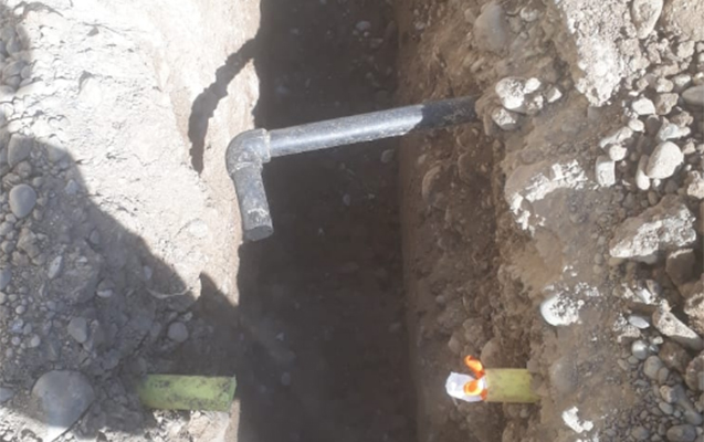 traktorla-qaz-xettini-zedeledi