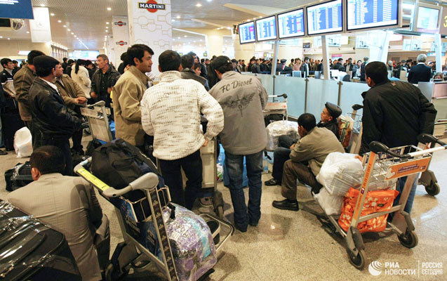 moskva-aeroportlarinda-50-den-cox-reys-bas-tutmadi