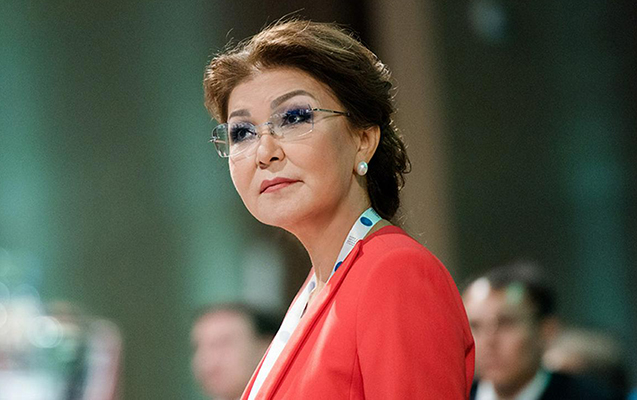 nazarbayevin-qizi-yeniden-senatin-sedri-secildi