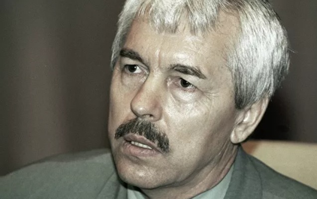 krimin-ilk-prezidenti-vefat-etdi