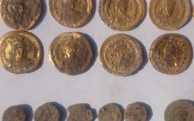 qara-deniz-sahillerinde-qedim-xezine-tapildi