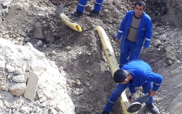 yol-cekerken-3-cu-defe-eyni-xetti-zedelediler