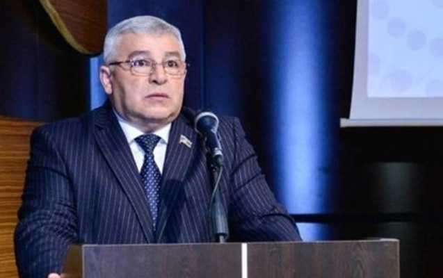 millet-vekili-qezaya-dusdu