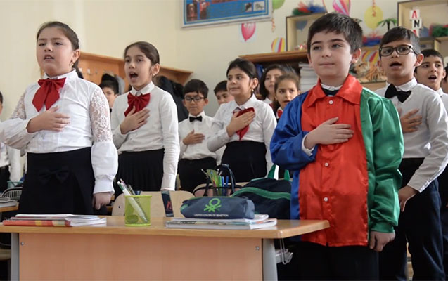 himni-ferqli-uslubda-oxudular