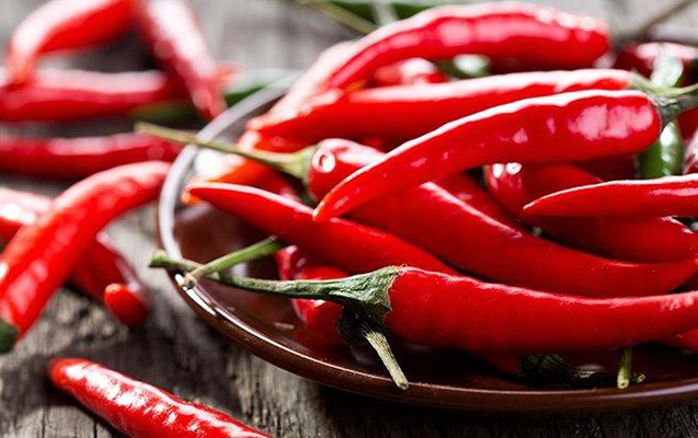 aci-biberin-faydalari-ve-ziyani