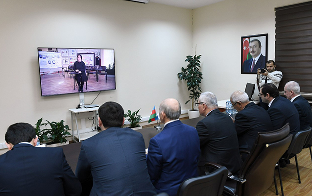 azerisiqda-reqemsal-texnologiyalar-uzerinden-interaktiv-musahibe