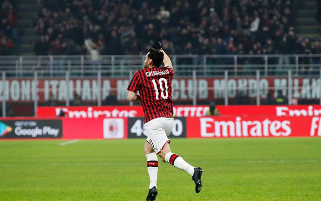 milan-ezmkar-qelebe-ile-yarimfinalda