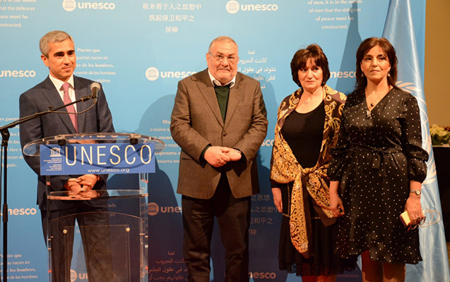 unesko-nun-bas-qerargahinda-azerbaycan-xalcalarinin-sergisi-acildi