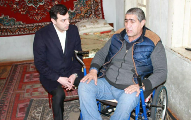 yevlaxda-seciciler-genc-namizedi-destekleyir