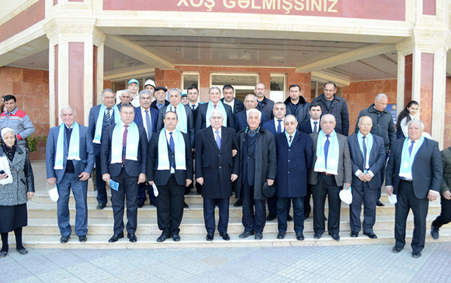 agalar-veliyev-mecburi-kockunlerle-gorusdu