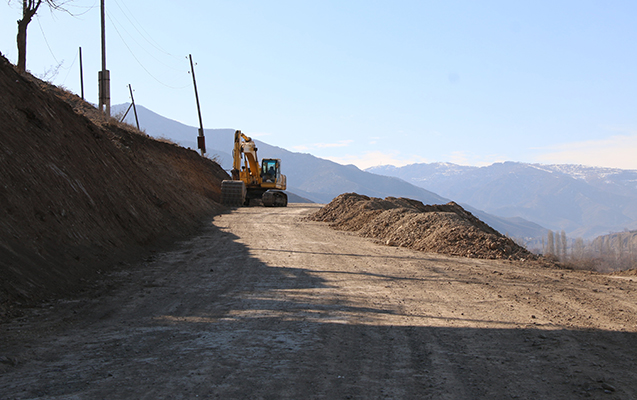 duyerli-zeyem-cirdaxan-tatarli-avtomobil-yoluna-asfalt-ortuyu-cekilir