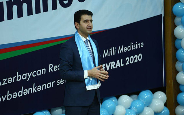 naqif-hemzeyevin-secicilerle-novbeti-gorusu
