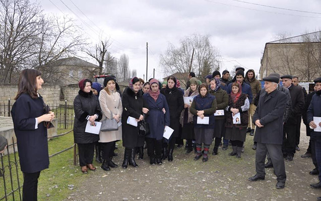 sevil-mikayilova-secicilerle-novbeti-gorus-kecirib