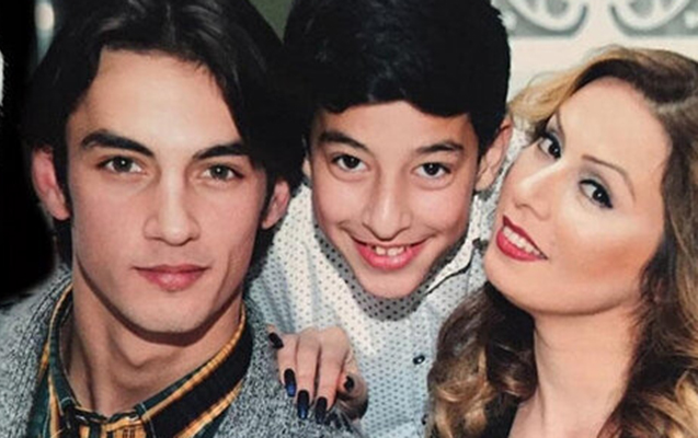 iki-oglunun-anasinin-heyatindan-kitab-yazir